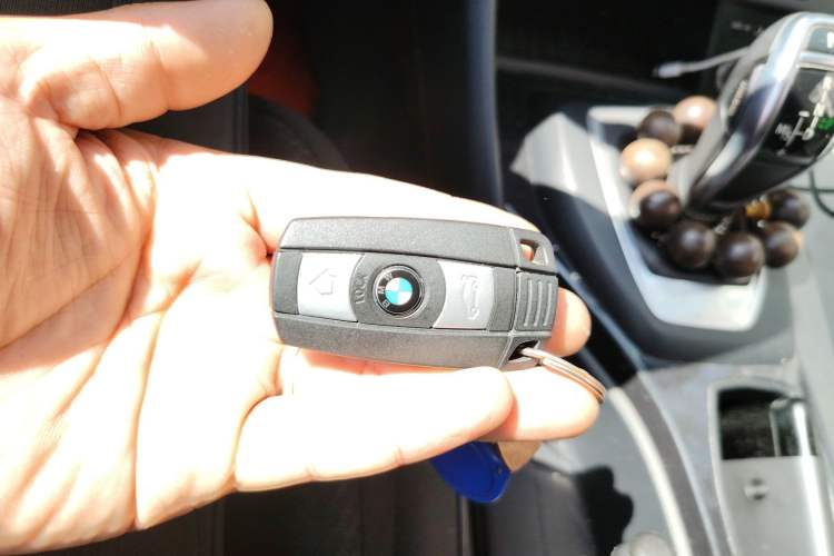 Used BMW X1 2015 sDrive18i Fashion Upgrade Edition Vehicle Key