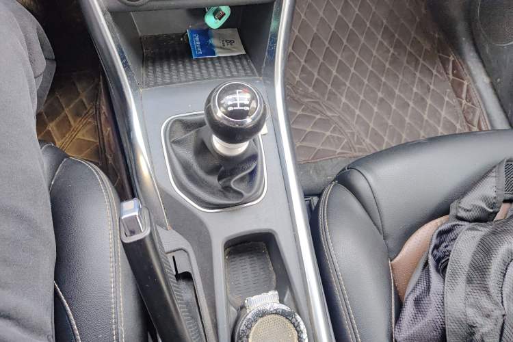 Used BYD Song 2016 GaiShi Edition 1.5TI Manual Elite Model