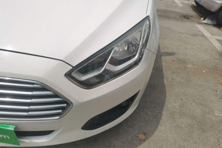 Used Ford Escort 2017 Happiness Edition 1.5L Automatic Fashion Version