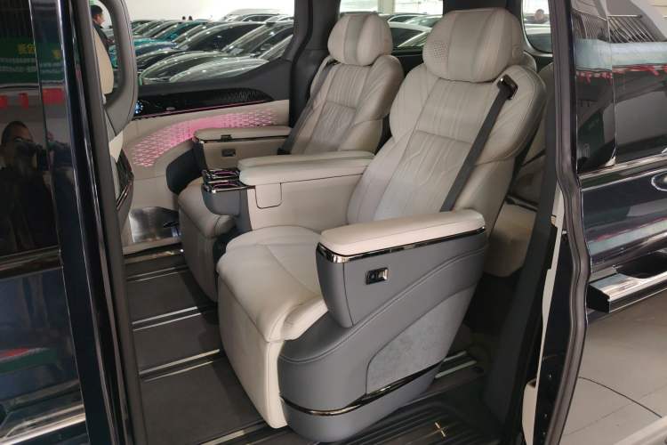 Used Zeekr 009 2022 WE Edition