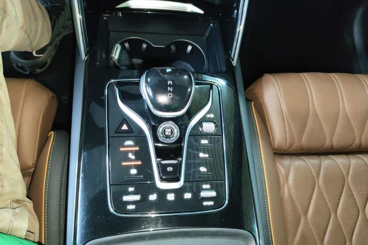 Used BYD Tang New Energy 2021 DM 2.0T Four-Wheel Drive High-Performance Flagship Model