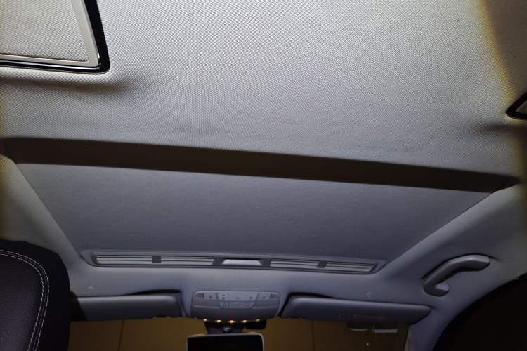 Used Mercedes-Benz E-Class 2018 Facelift E 200 L Sport Edition