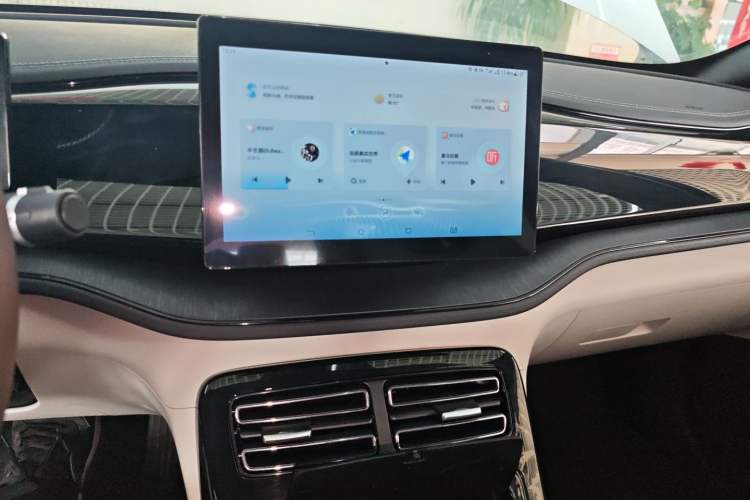 Used BYD Qin PLUS 2024 HONOR Edition DM-i 55KM Leading Model
