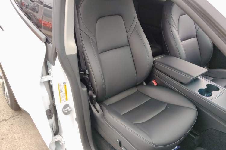 Used Tesla Model Y 2022 Revised Version Long-Range All-Wheel Drive
