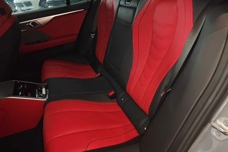 Used BMW 8 Series 2022 840i Four-Door Coupe M Sport Package