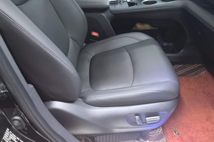 Used Toyota SIENNA 2021 2.5L Hybrid Platinum Edition