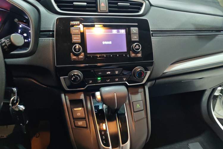 Used Honda CR-V 2017 240TURBO CVT 2WD Comfort Version
