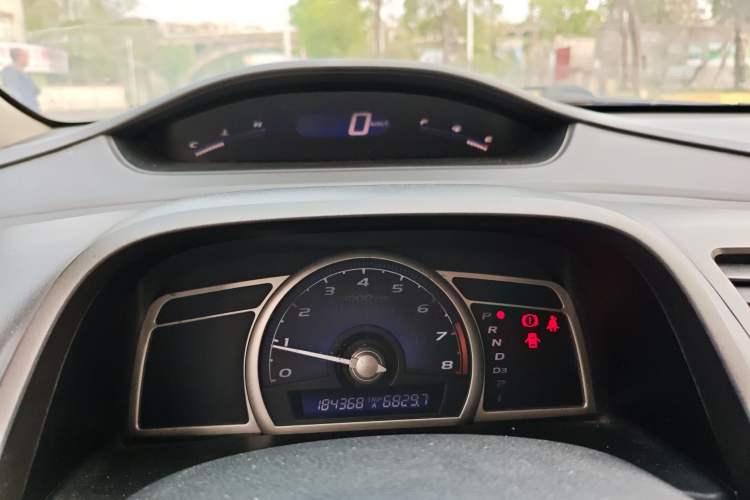 Used CIIMO 2012 1.8L Automatic
