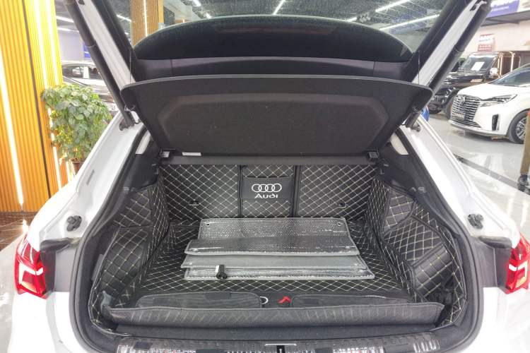 Used Audi Q3 Sportback 2022 40 TFSI Fashion Model Trunk