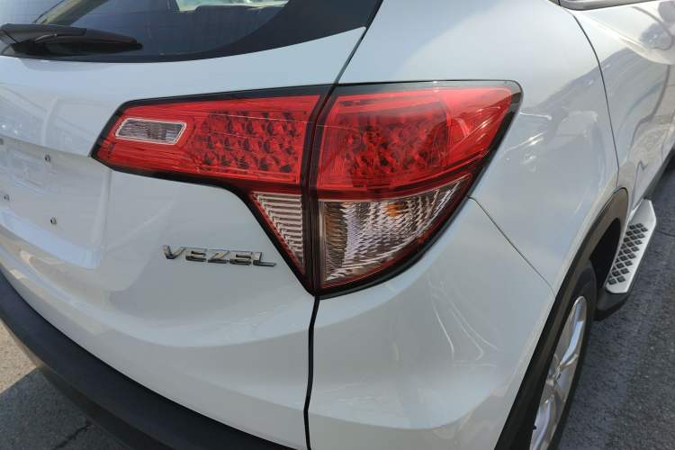 Used Honda Vezel 2015 1.8L CVT 2WD Elite Model