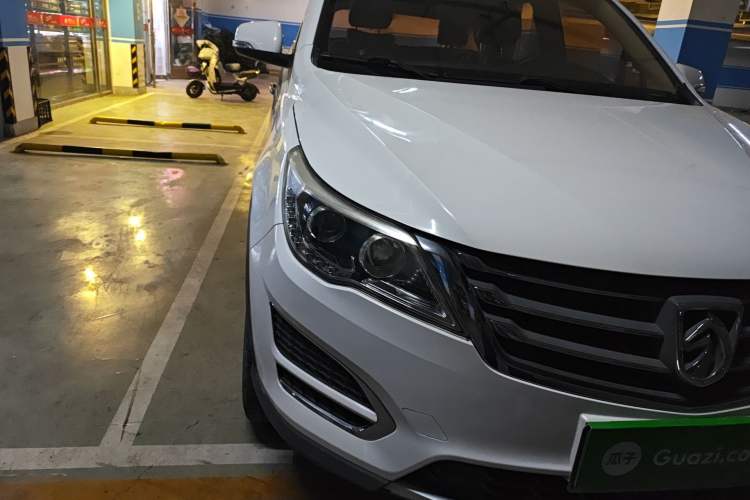 Used Baojun 560 2016 1.8L Manual Value Edition
