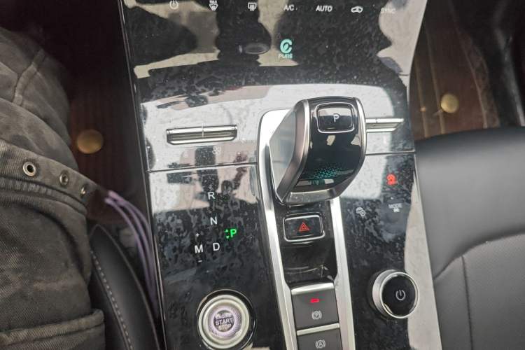 Used Chery Tiggo 8 PLUS 2022 290TGDI DCT Luxury Edition+
