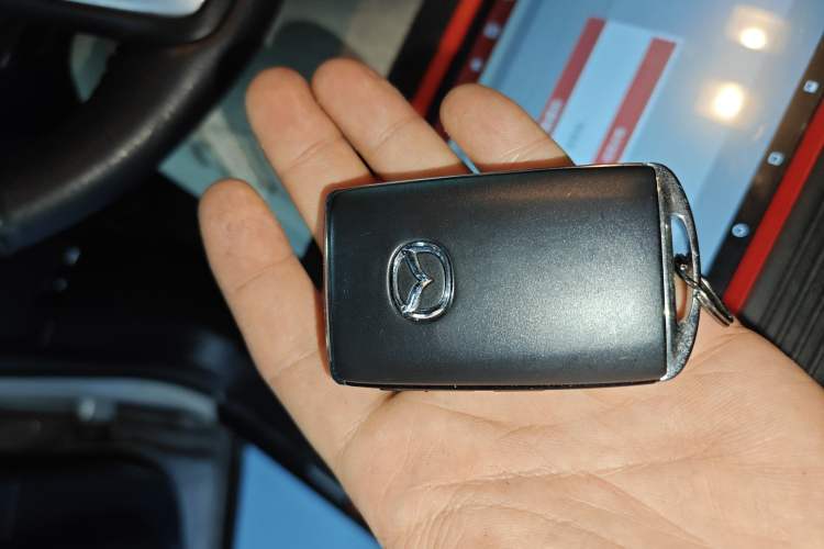 Used Mazda CX-5 2022 2.5L Automatic 4x4 Prestige Edition
