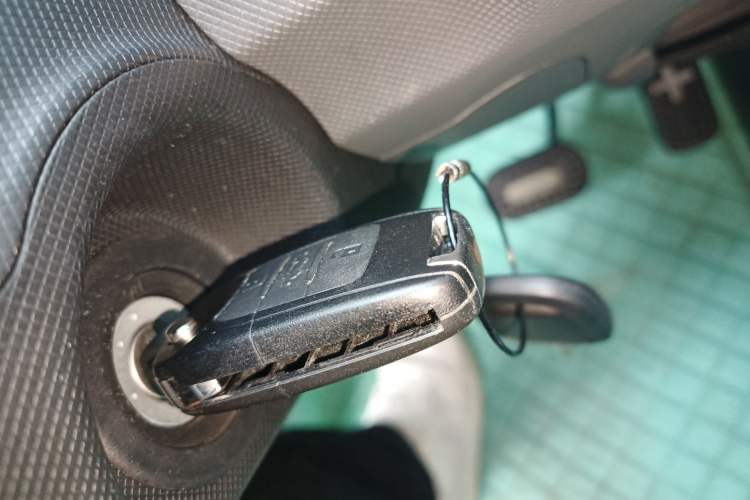 Used Wuling Hongguang MINIEV 2021 Macaron Premium Model – Lithium Iron Phosphate