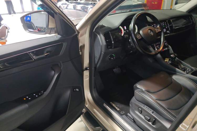 Used Skoda Kodiaq 2018 TSI380 7-Seater Four-Wheel-Drive Flagship Edition
