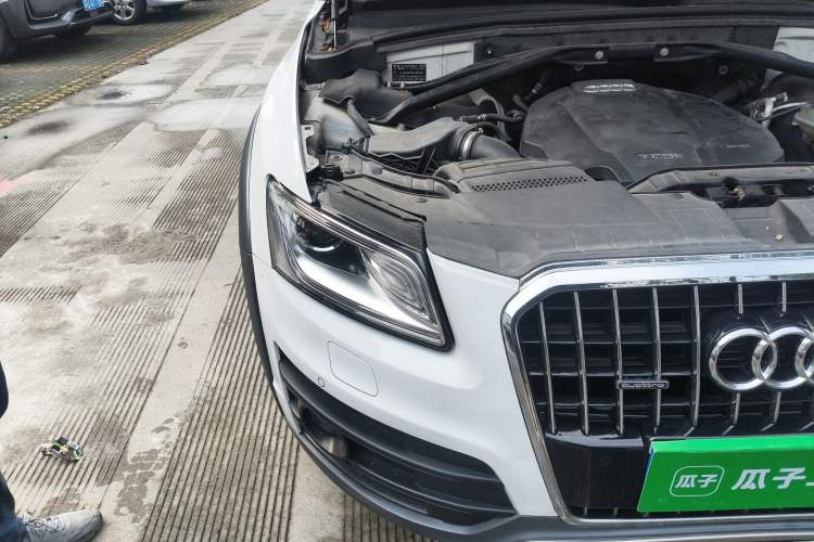 Used Audi Q5 2017 Plus 40 TFSI Technology Model
