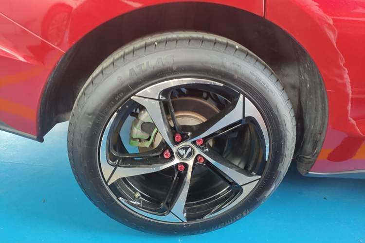 Used Baojun RC-6 2019 1.5T CVT 24-Hour Online Luxury Edition
