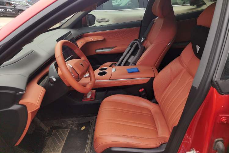 Used Deepal S07 2024 215Max Qiankun Intelligent Driving ADS SE Range-Extended Version
