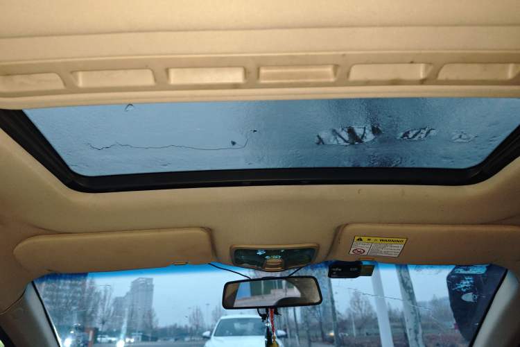 Used Roewe 350 2014 1.5L Manual Swift Edition
