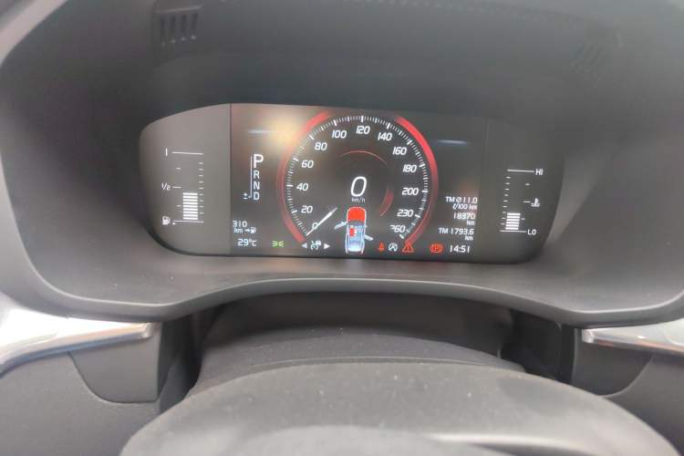 Used Volvo XC60 2020 T5 4x4 Zhiyi Luxury Edition
