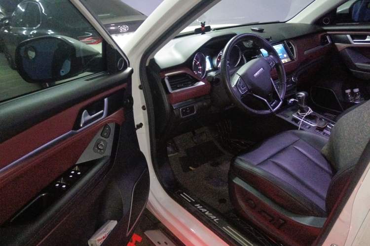 Used Haval H6 Coupe 2018 Red-Label 1.5T Automatic Two-Wheel Drive Ultra-Luxury Model