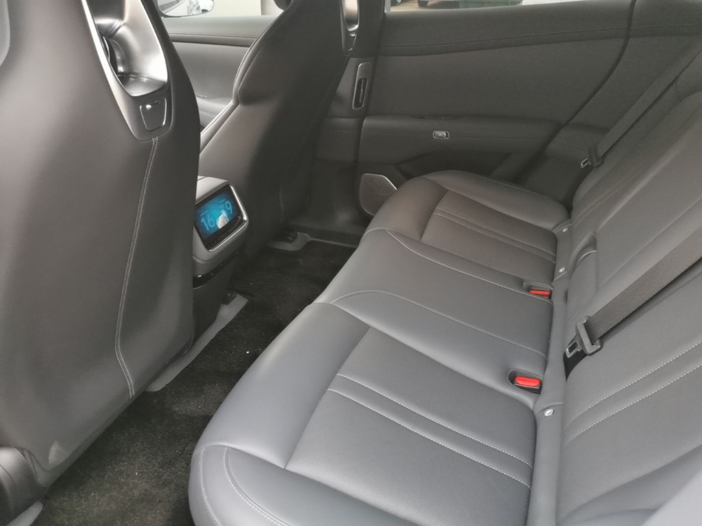 Xiaomi Auto YU7 2025 Ultra-Long Range Rear-Wheel Drive Version — снимка 20