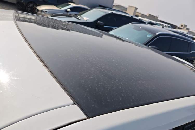 Used Land Rover Range Evoque 2015 2.0T Five-Door Zhiyao Edition Roof