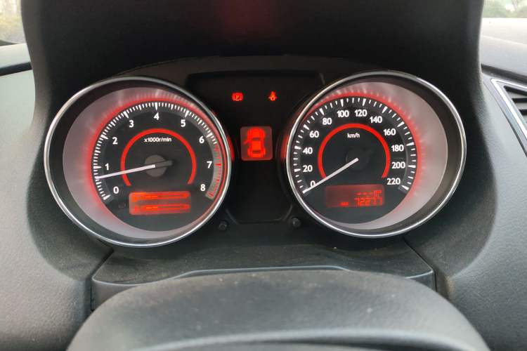 Used Bestune B50 2013 1.6L manual luxury version