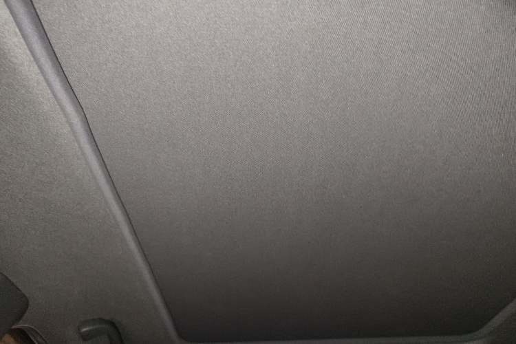 Used Honda XR-V 2015 1.8L EXi CVT Comfort Version Headliner