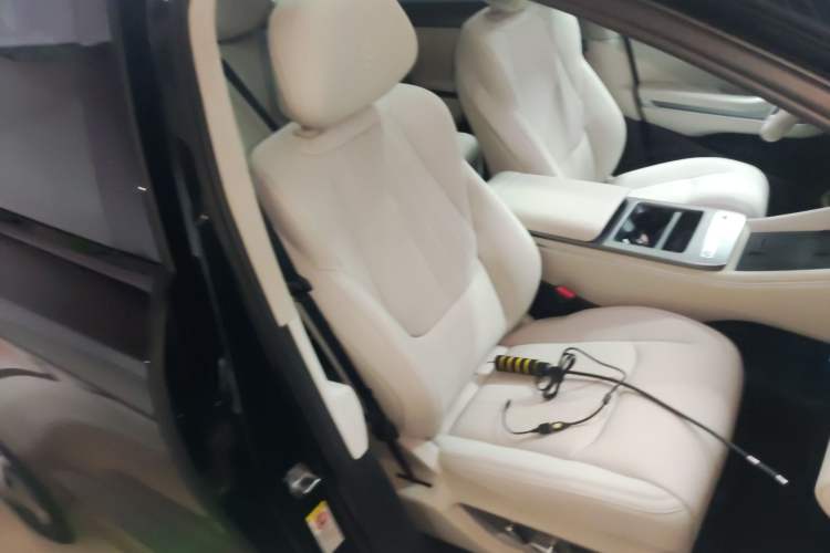 Used BYD Tang L 2025 EV with 670 km Range LiDAR and Premium Features