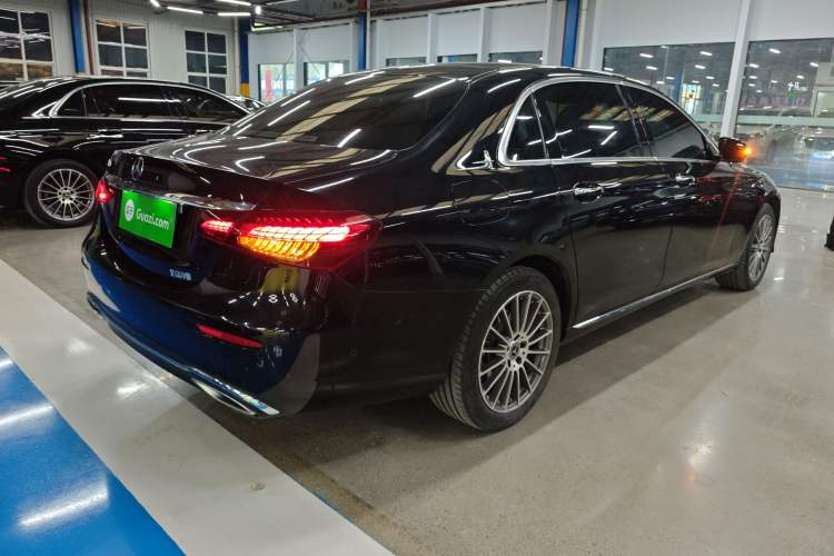 Used Mercedes-Benz E-Class 2023 Facelift E 260 L Rear Right 45 Deg