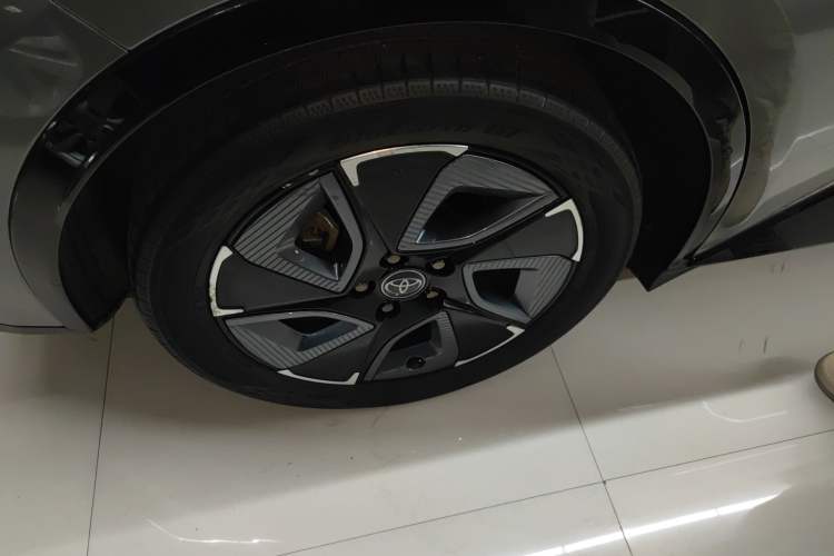 Used Toyota bZ3 2023 616 km Long-Range PRO
