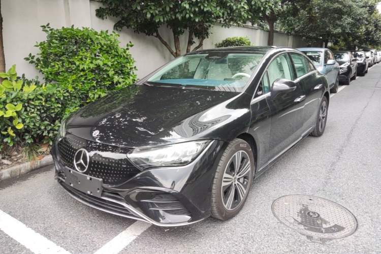 Used Mercedes-Benz EQE 2025 500 4MATIC Pioneer Edition