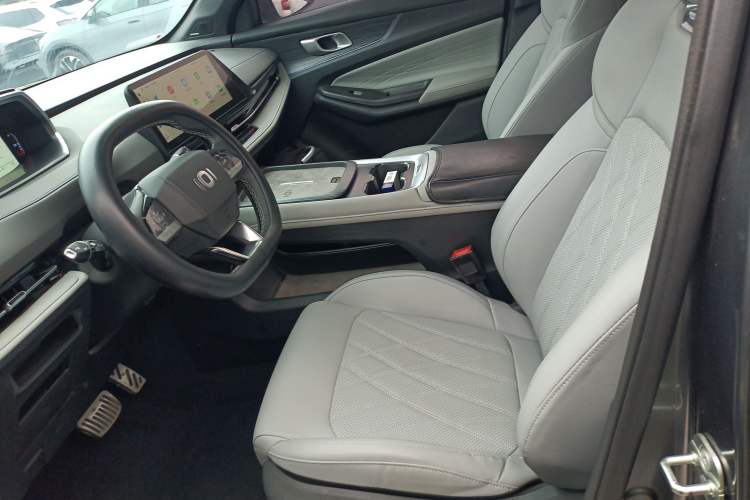 Used CHANGAN NEVO Q05 2025 Truly Delicious Version 125 Deluxe Edition Left Front Seat