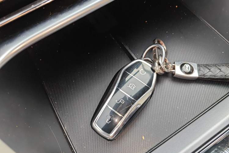 Used BYD Song PLUS New Energy 2023 Champion Edition EV 520KM Luxury Model
