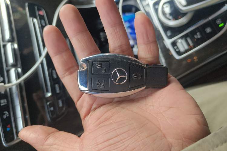 Used Mercedes-Benz GLC 2017 GLC 260 4MATIC Dynamic Edition
