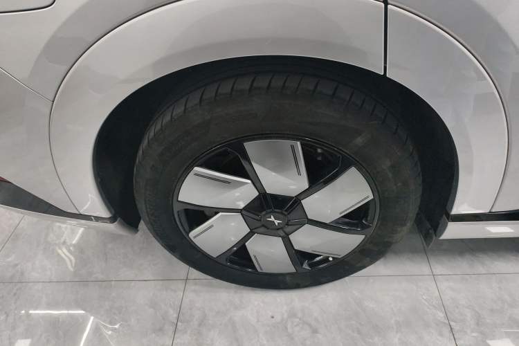 Used XPeng X9 2024 702 Ultra-Long Range Max