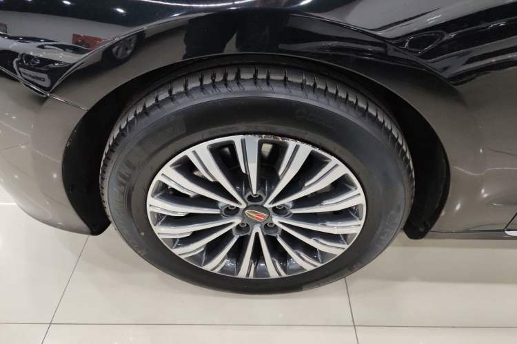 Used Hongqi H7 2021 1.8T Executive Edition
