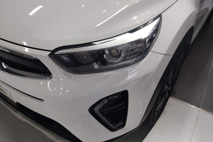 Used Kia kx1 Stonic 2021 1.4L Automatic Fun Edition