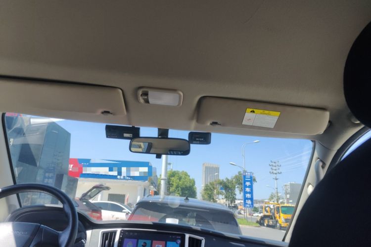 Used FORTHING Lingzhi M5 2022 Standard Version Base Model 7 Seats
