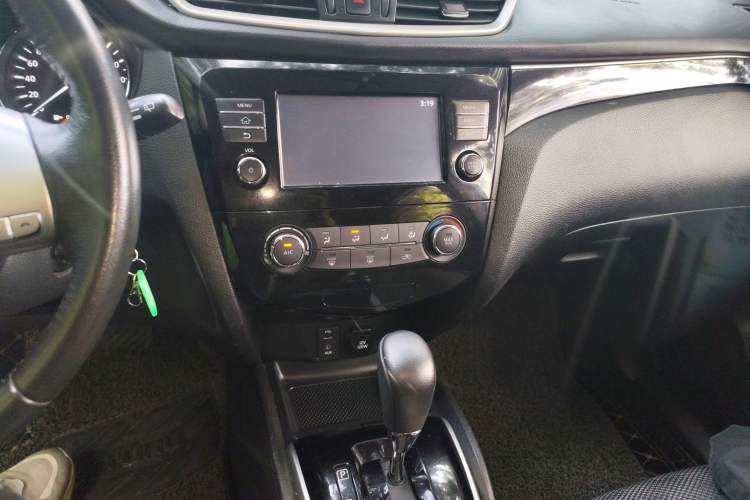 Used Nissan Qashqai 2017 2.0L CVT Smart Enjoyment Version China V Standard
