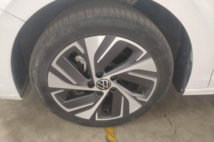 Used Volkswagen Bora 2023 300TSI DSG Prestige Edition
