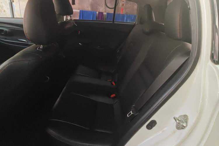 Used Toyota YARiS L Zhi Xuan 2019 1.5E CVT Dynamic Edition China VI compliant
