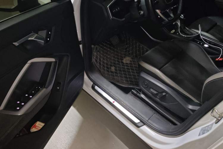 Used Audi Q3 2020 35 TFSI Fashion Dynamic Model