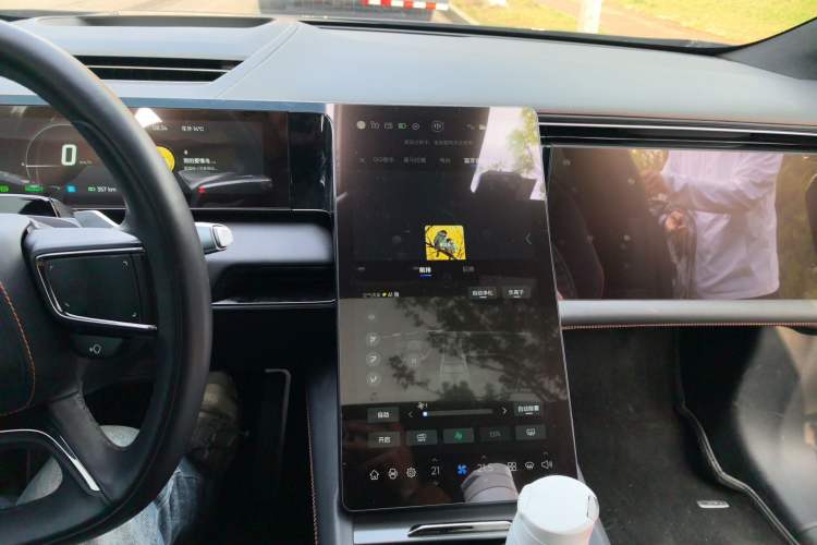 Used HiPhi X 2021 Founder Edition 6-seater Audio And AC Panel