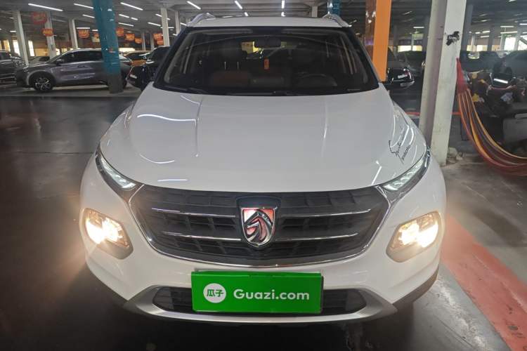 Used Baojun 510 2017 1.5L Manual Luxury Model Front