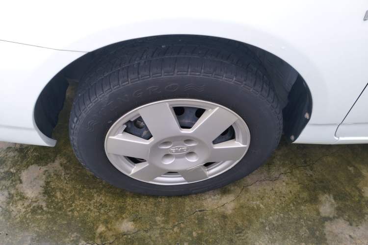 Used BYD F3 2020 1.5L Manual Classic Trim Left Front Wheel Hub