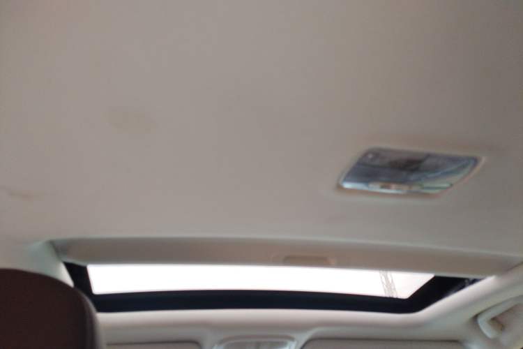 Used Haval H6 2021 Sport Edition 1.5T Manual Elite Smart Connectivity Model with Hexagonal Grille Headliner