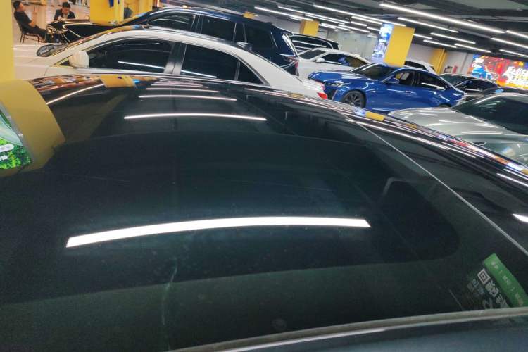 Used Tesla Model 3 2023 Long-Range All-Wheel-Drive Version