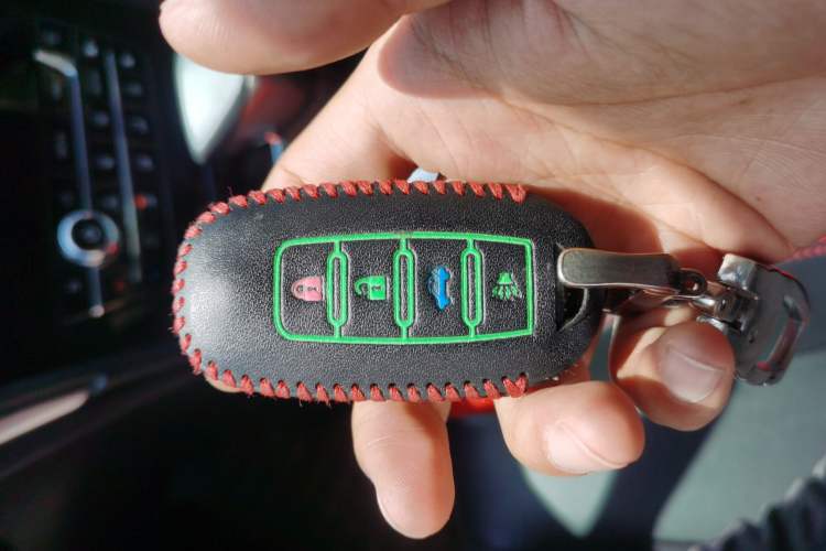 Used Venucia D60 2018 1.6L CVT Smart Connect Elite Edition Vehicle Key